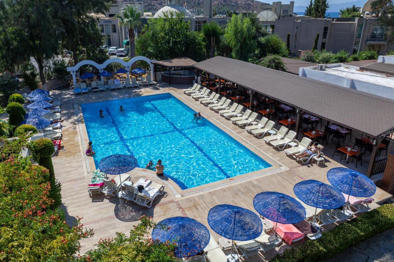 Natur Garden Hotel Бітез Екстер'єр фото