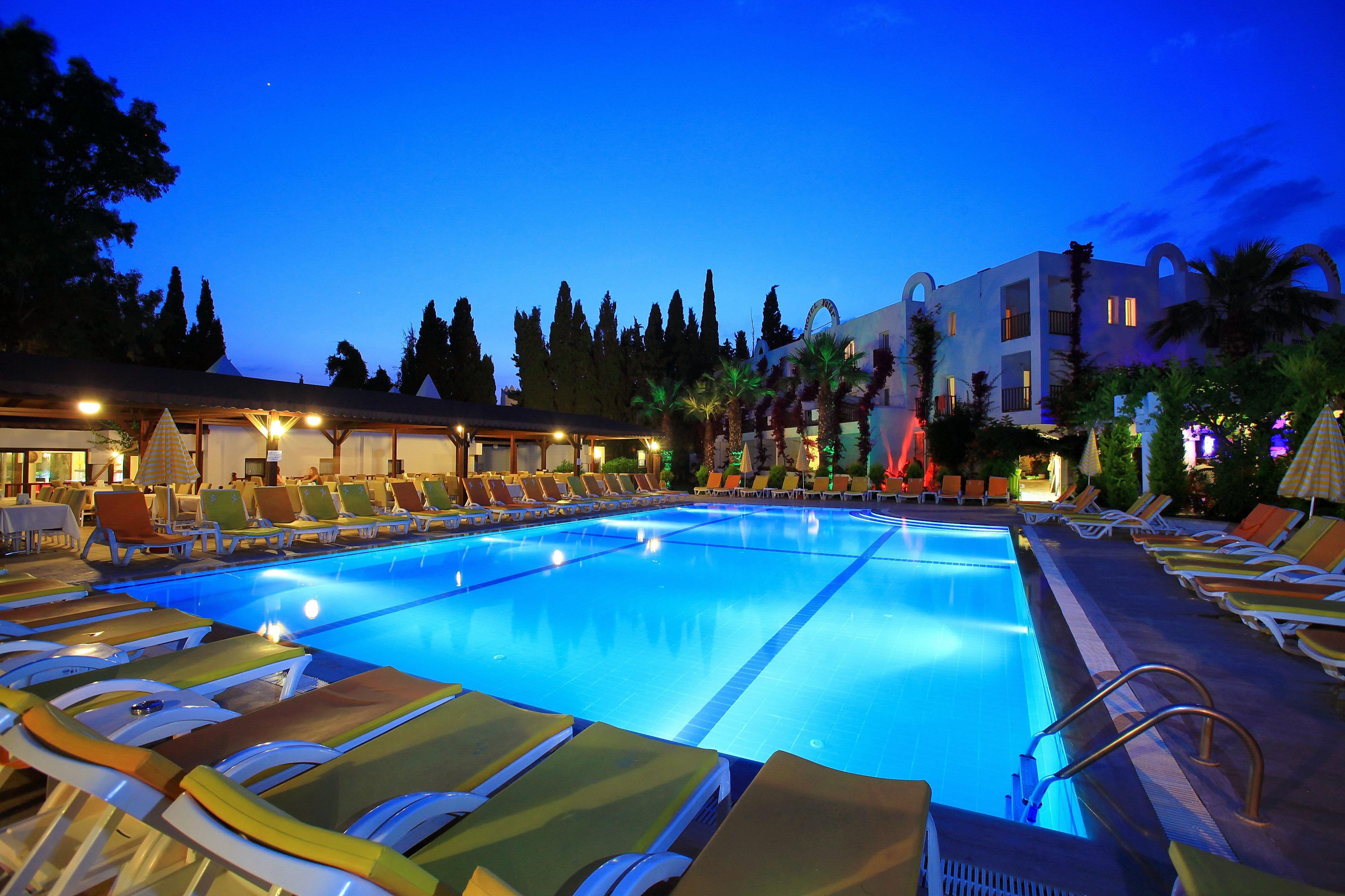 Natur Garden Hotel Бітез Екстер'єр фото