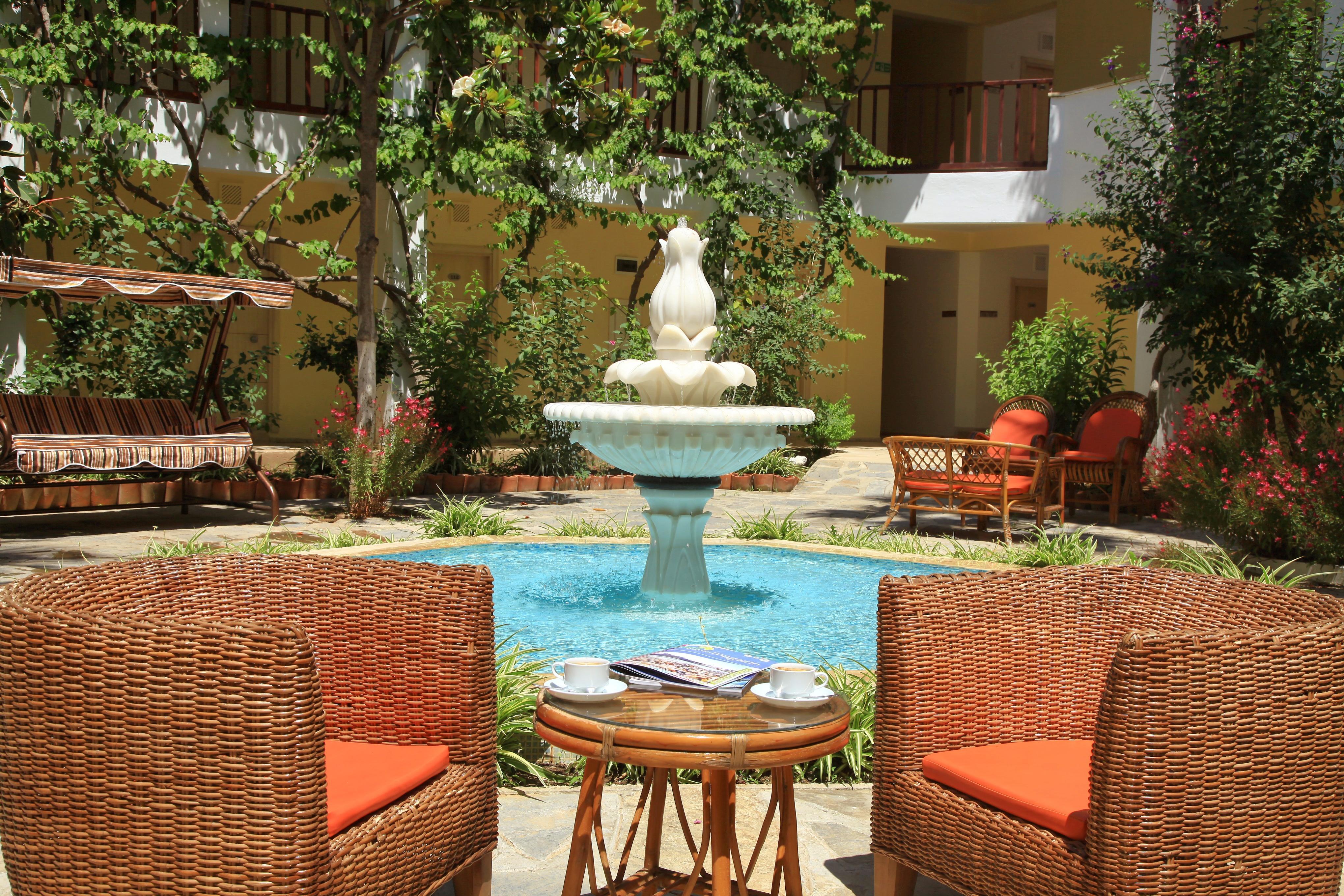 Natur Garden Hotel Бітез Екстер'єр фото