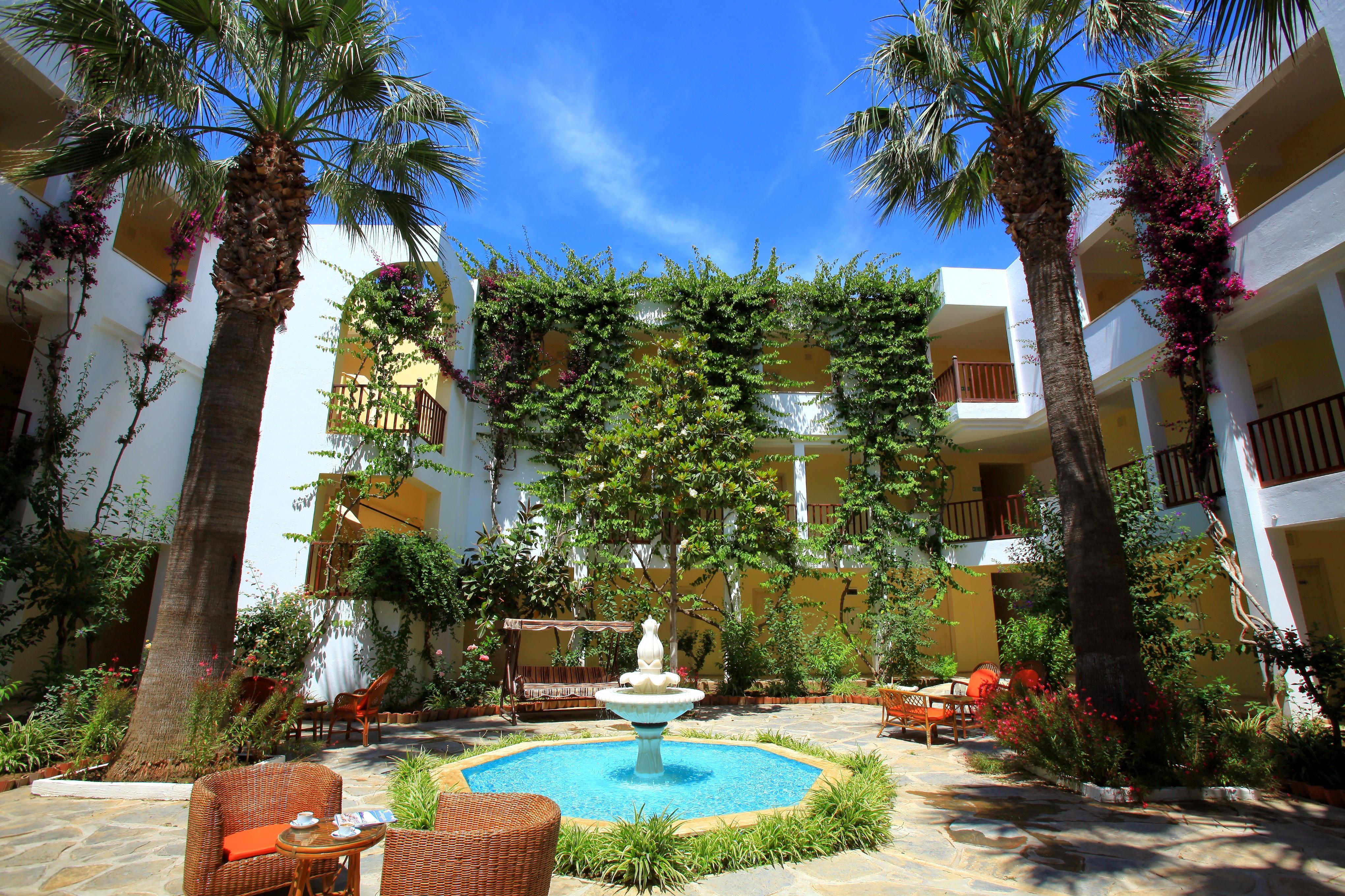 Natur Garden Hotel Бітез Екстер'єр фото